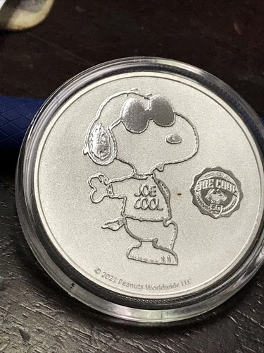 スヌーピー JOE COOL ビンテージ 2000年 ENVIR MINT 銀貨 スヌーピー JOE COOL ビンテージ 2000年 ENVIR MINT 銀貨