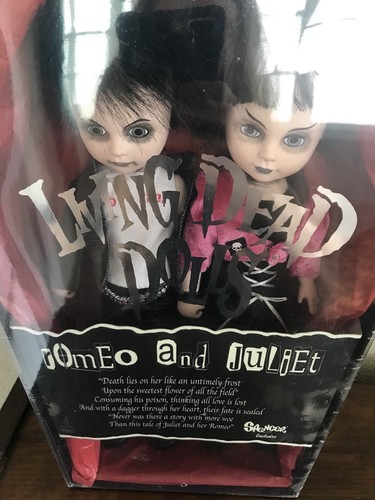ROMEO AND JULIET LIVING DEAD DOLLS 2-PACK EXCLUSIVE