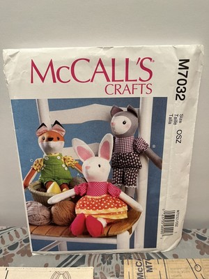 McCall s Crafts M7032 