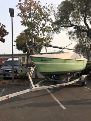 1975 Reinell Sailboat with new Trailer