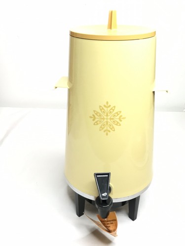 Vintage West Bend Harvest Gold 10-20 Cup Coffee Percolator M 5922 (NEW OPEN BOX)