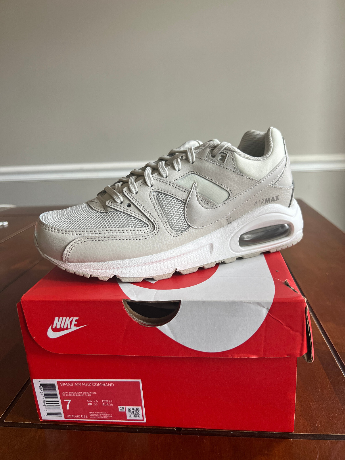 NEW NIKE AIR MAX SHOES COMMAND PREMIUM WOLF GREY 397690 018 NEW NIKE AIR MAX SHOES COMMAND PREMIUM WOLF GREY 397690 018