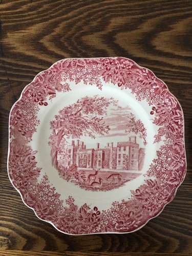 Penshurst Place Romantic England  Dessert/Bread Plates