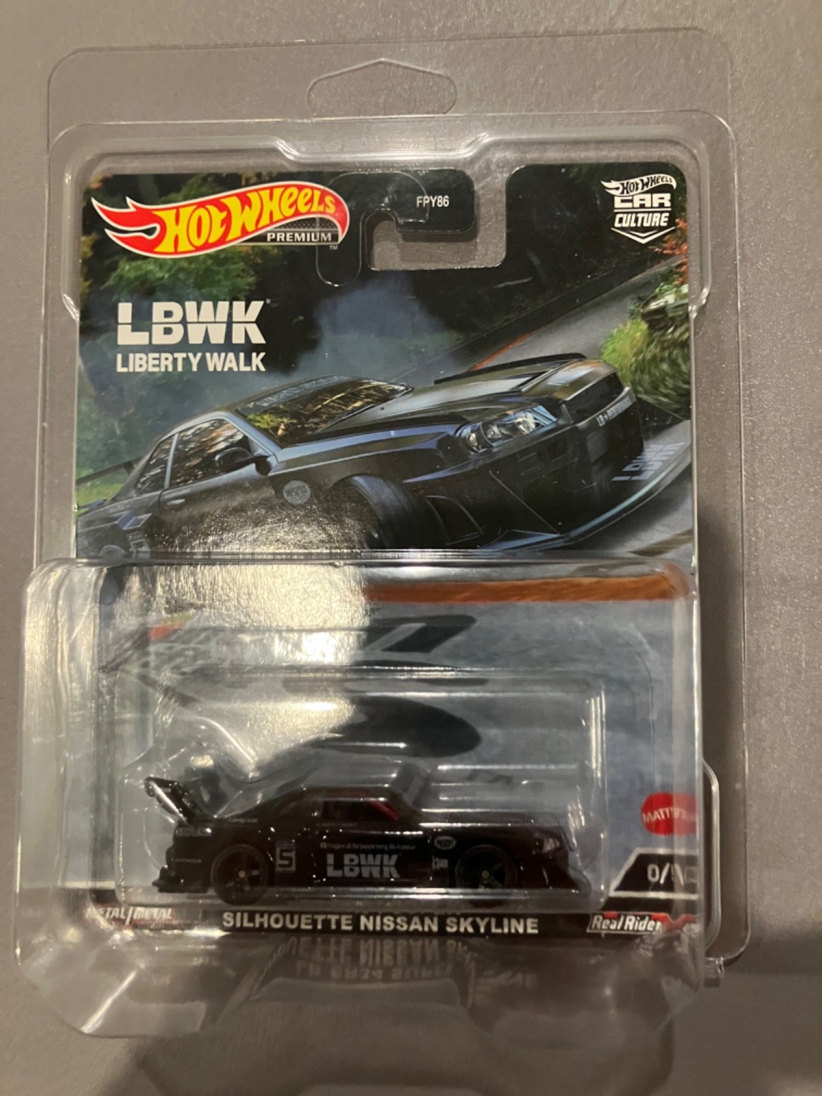 ミニカー Hotwheels LBWK Nissan Skyline ER34 Chase s-l400.jpg
