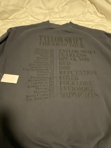 TAYLOR SWIFT TAYLOR SWIFT ERAS TOUR OFFICIAL MERCH BLUE GREY CREWNECK SWEATSHIRT SIZE MEDIUM