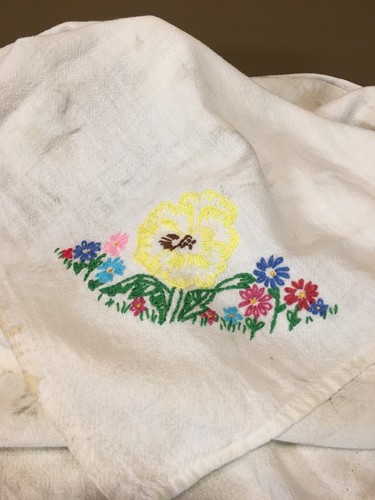 3 VINTAGE EMBROIDERED TEA TOWELS STAINED TORN RECYCLE ARTS CRAFTS ONE UNUSED B52