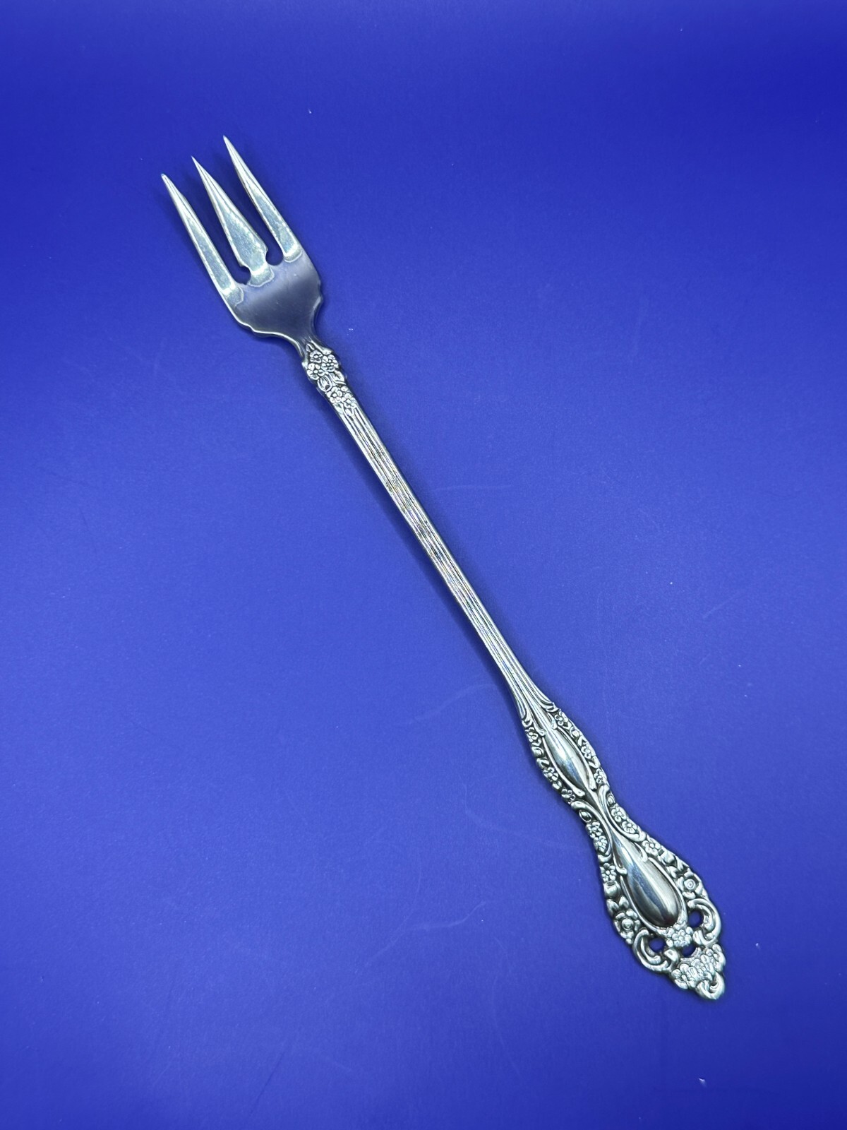 1881 Rogers Oneida Ltd Victorian Classic Cocktail Fork | eBay