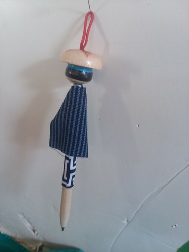 Angry China Man Wood Pen Ornament