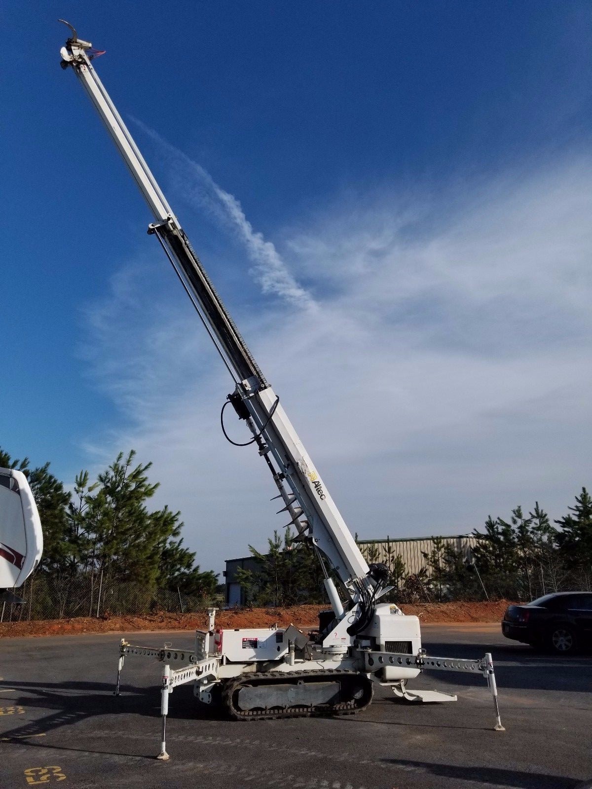 '06 Hinowa PT3000 Crawler Back Yard Digger Derrick Crane Bucket SEE VIDEO!