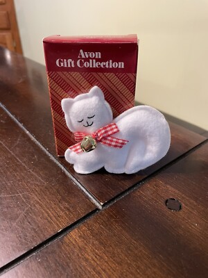 NEW Avon Gift Collection Country Friends Magnet- Cat VINTAGE