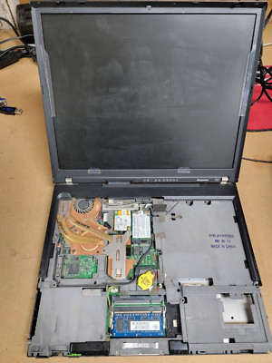 IBM THINKPAD T60 LAPTOP - PARTS ONLY - SEE DESCRIPTION - ID0012