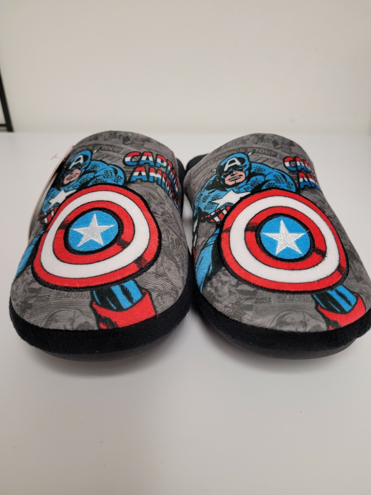 Size Us 7.5 / Eu 40