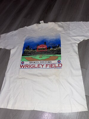 Limited Edition Chicago Cubs Wrigley Field Commemorative Lapel Pin (1 Of 1000) 4 thumbnail image
