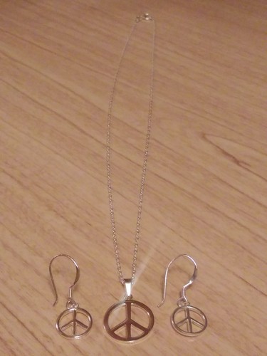 925 STERLING SILVER PEACE SIGN NECKLACE AND EARRINGS SET