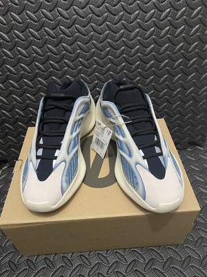 adidas kanye west 700