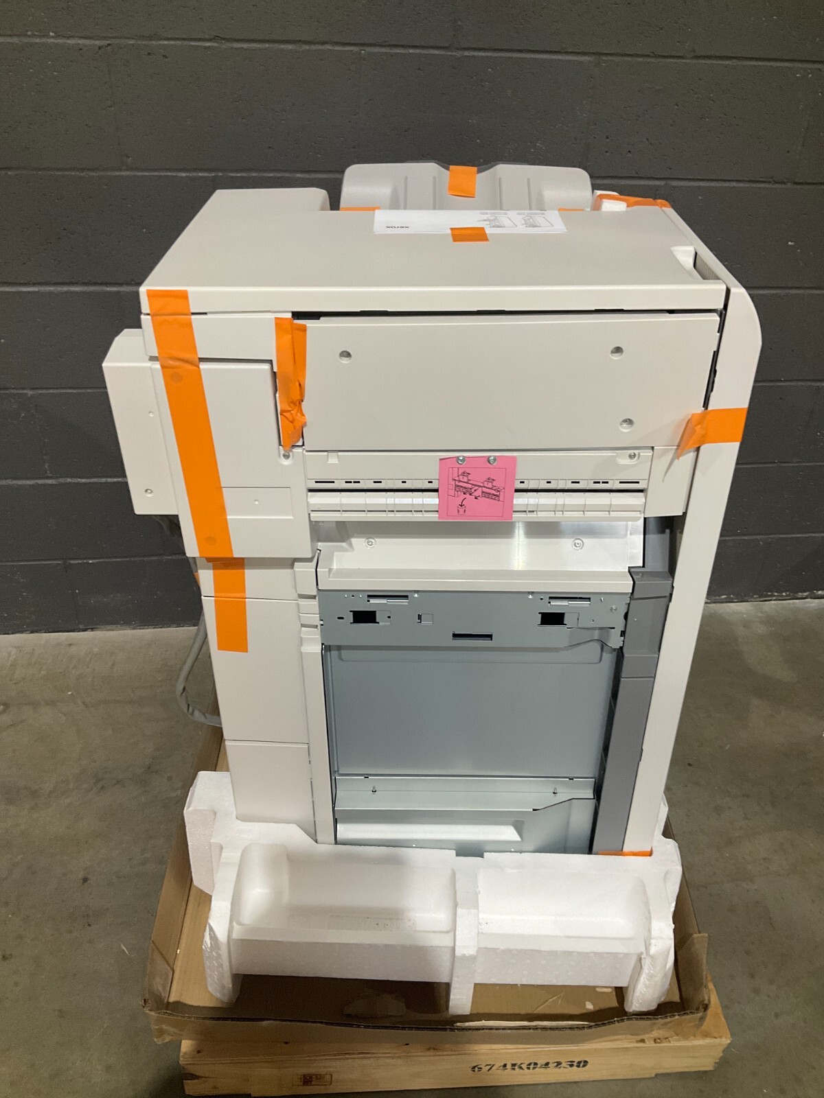 のり Xerox AltaLink B8145 Finisher + Stacker + Stapler 097S05024