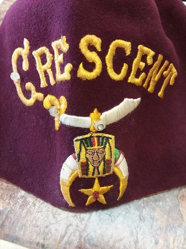 Shriners Collection-Crescent Temple Pin And Book, Apron, cap Freemason Masonic