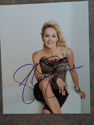 Sharon Stone Hand Signed 8 X 10 photo Basic Instinct SUPER SEXY HOT   COA 