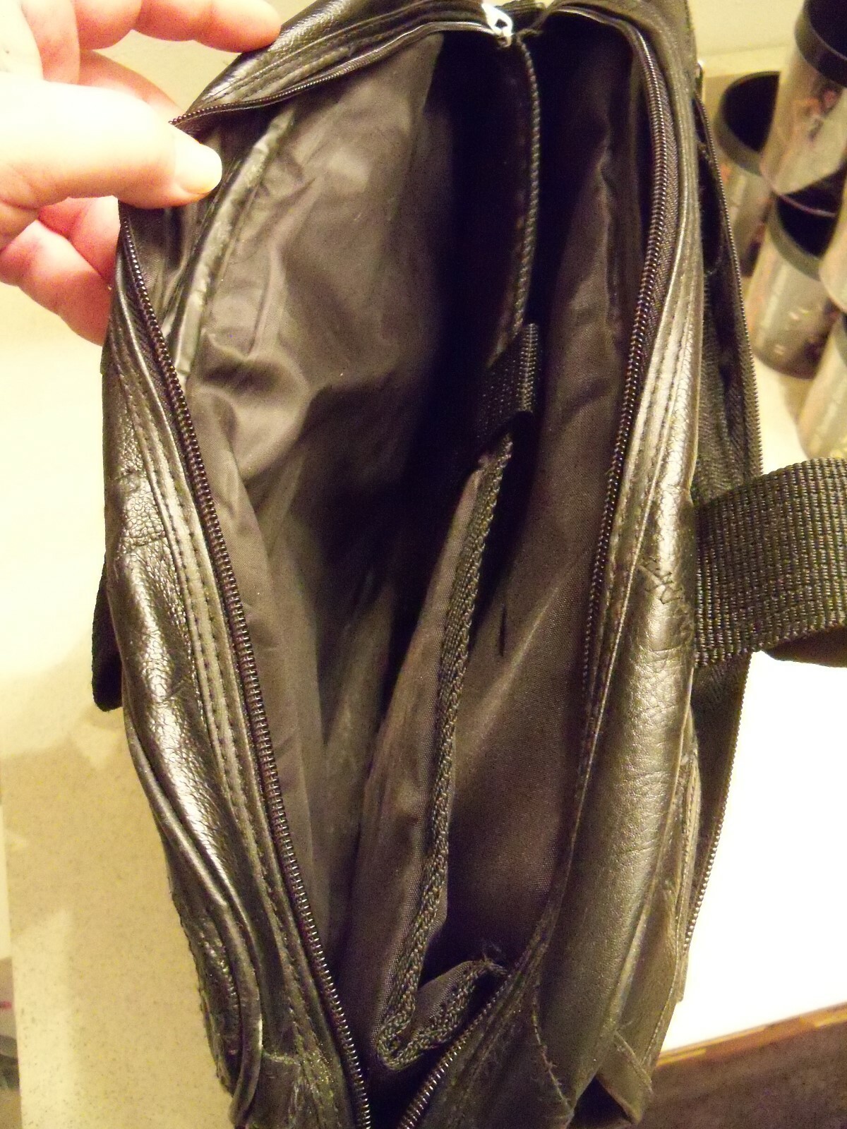 Kent Feed~Leader in Animal Nutrition~Soft Sided Leather Briefcase