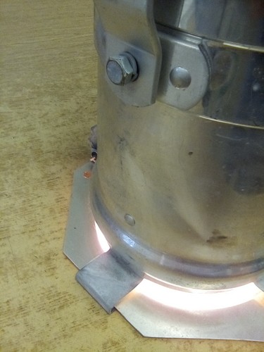 American DJ Model: 56 Combo DJ Lighting Par Can PAR56 120V 300W (A)