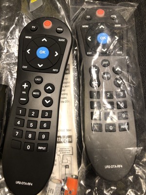 2 Motorola URC-2068BC1-XXXX-0002-R Original Digital TV Converter Box Remotes