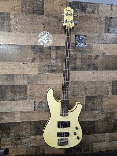 Ibanez アイバニーズ ROADSTAR Ⅱ SERIES ベース BASS Ibanez Roadstar II Bass Black 1985 – Chicago Music Exchange