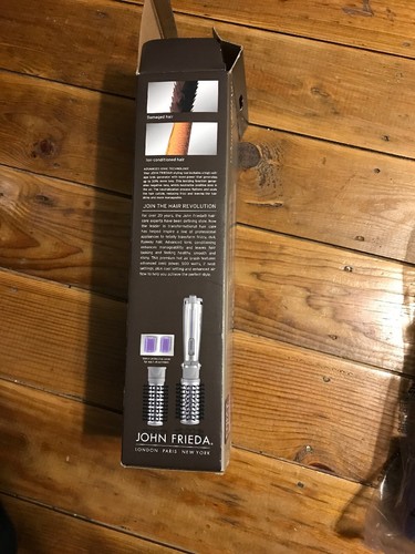 John Frieda Hot Air Brush; 1 1/2 inch and 2 inch Barrels Frizz Ease