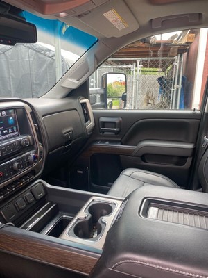 image 8 of interior