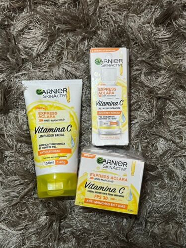 Garnier Skin Active 3 Kit : Serum, Crema y Gel Con vitamina 
