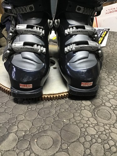 Salomon Womens 25/7.5 Ski Boots Evolution2 8.0 Thermic Liners/ Superfeet Inserts