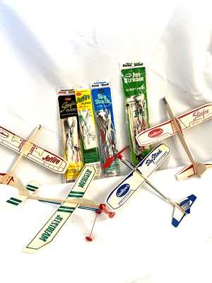 Set Of 4 Guillows Balsa Wood Air Plane Gliders Jetfire Starfire Sky Streak