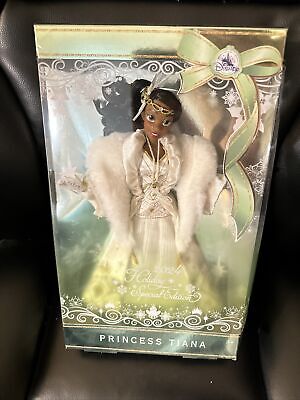 Disney Parks 2023 Holiday Special Edition Doll Tiana The Princess and the Frog