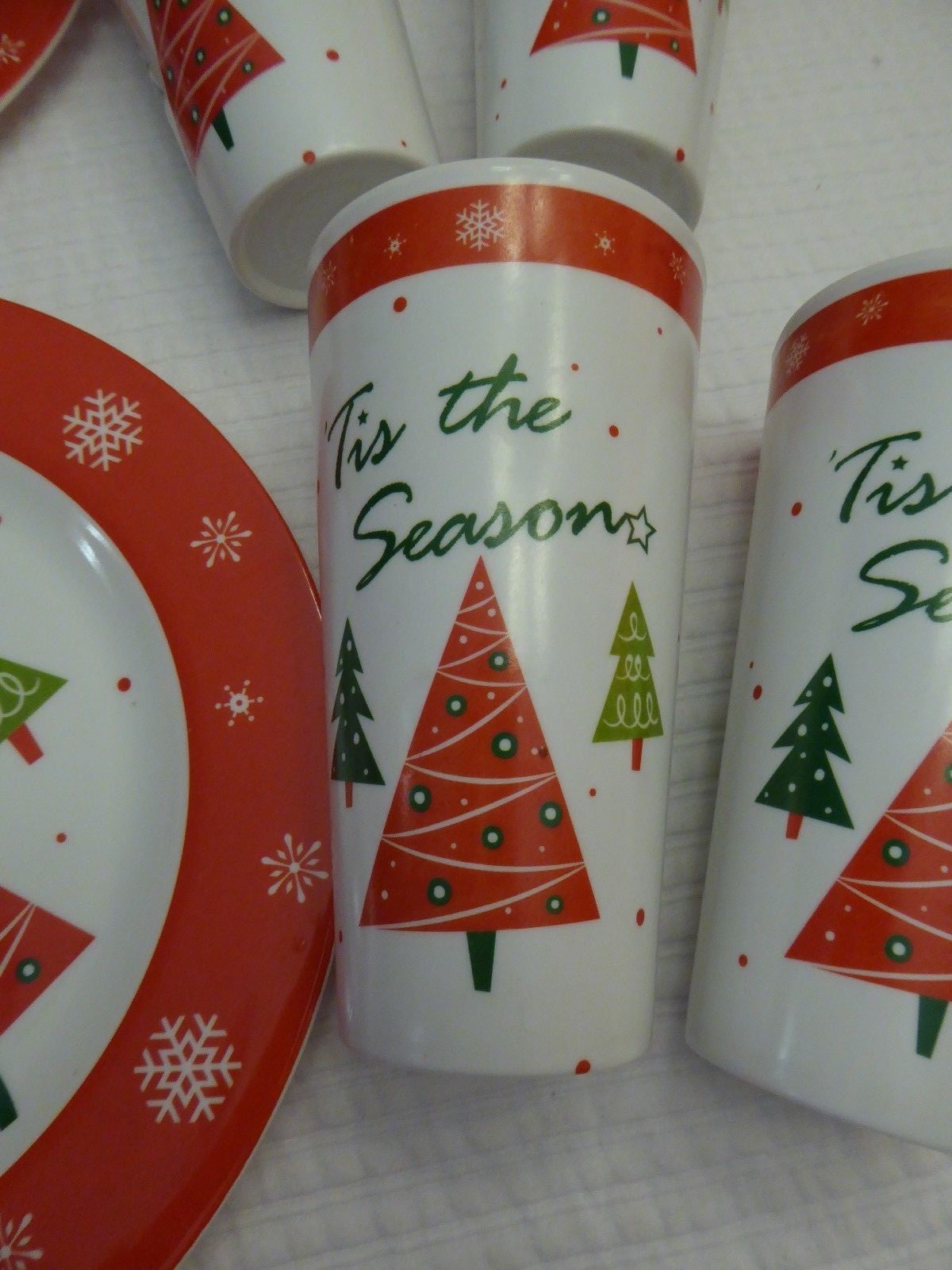 Lot of 4 Each Melamine Wares Holiday Christmas Plates & Glasses
