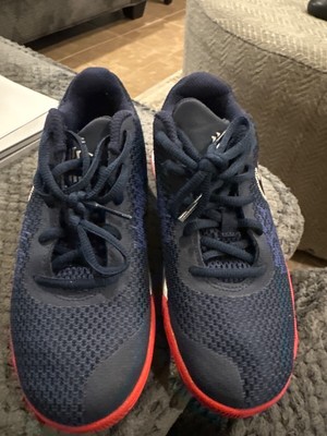 kyrie Irving size 2y blue and res trim