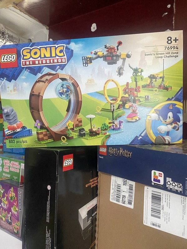 LEGO Sonic: Sonic's Green Hill Zone Loop Challenge (76994)