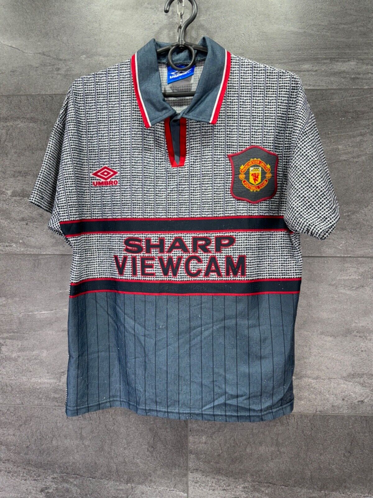 1995-96 Manchester United Away Jersey Shirt Umbro Sharp 1995-96 Manchester United Away Jersey Shirt Umbro Sharp