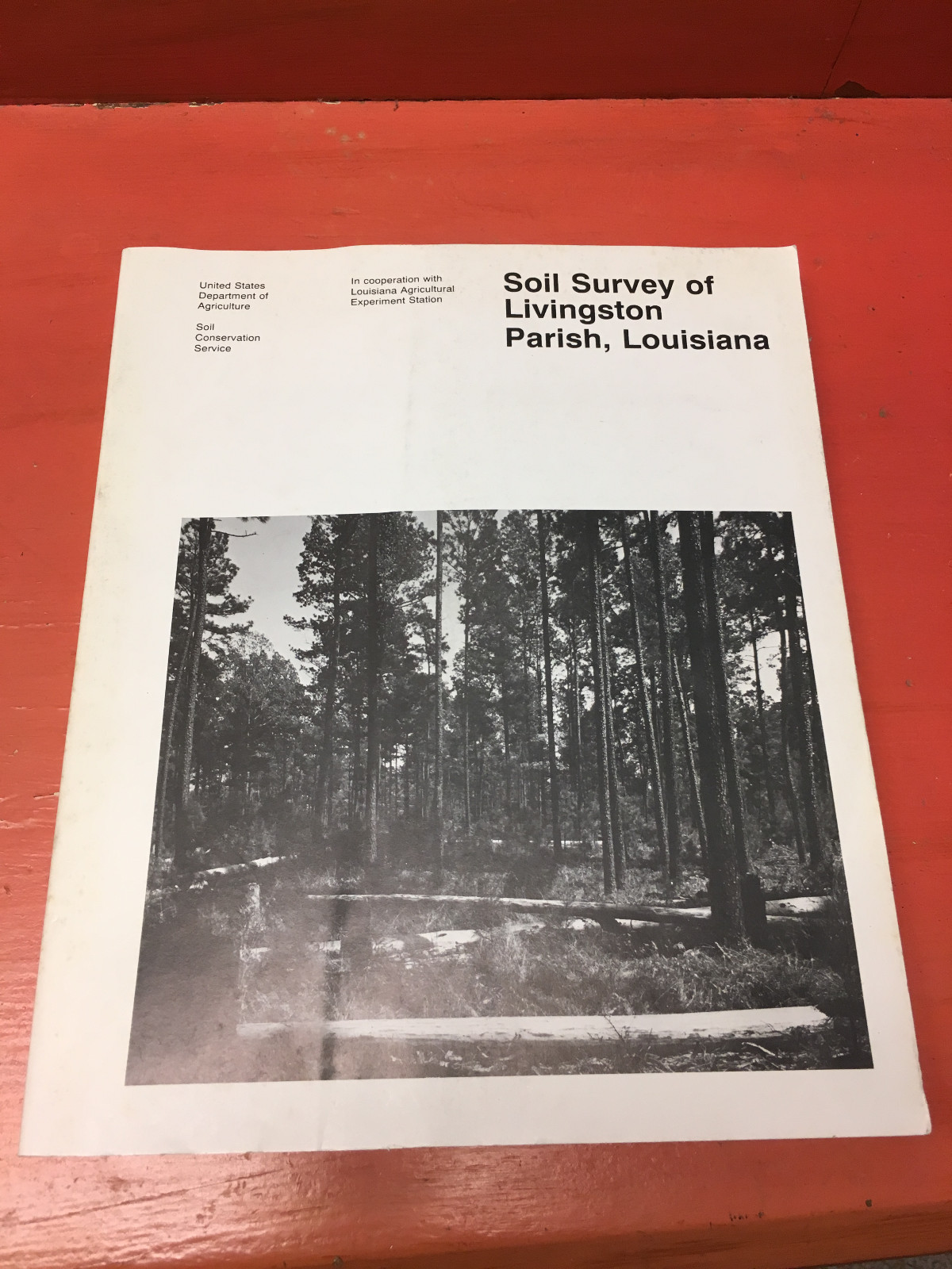 Soil Survey of  Livingston Parish, Louisiana Book with Maps 1991 USDA