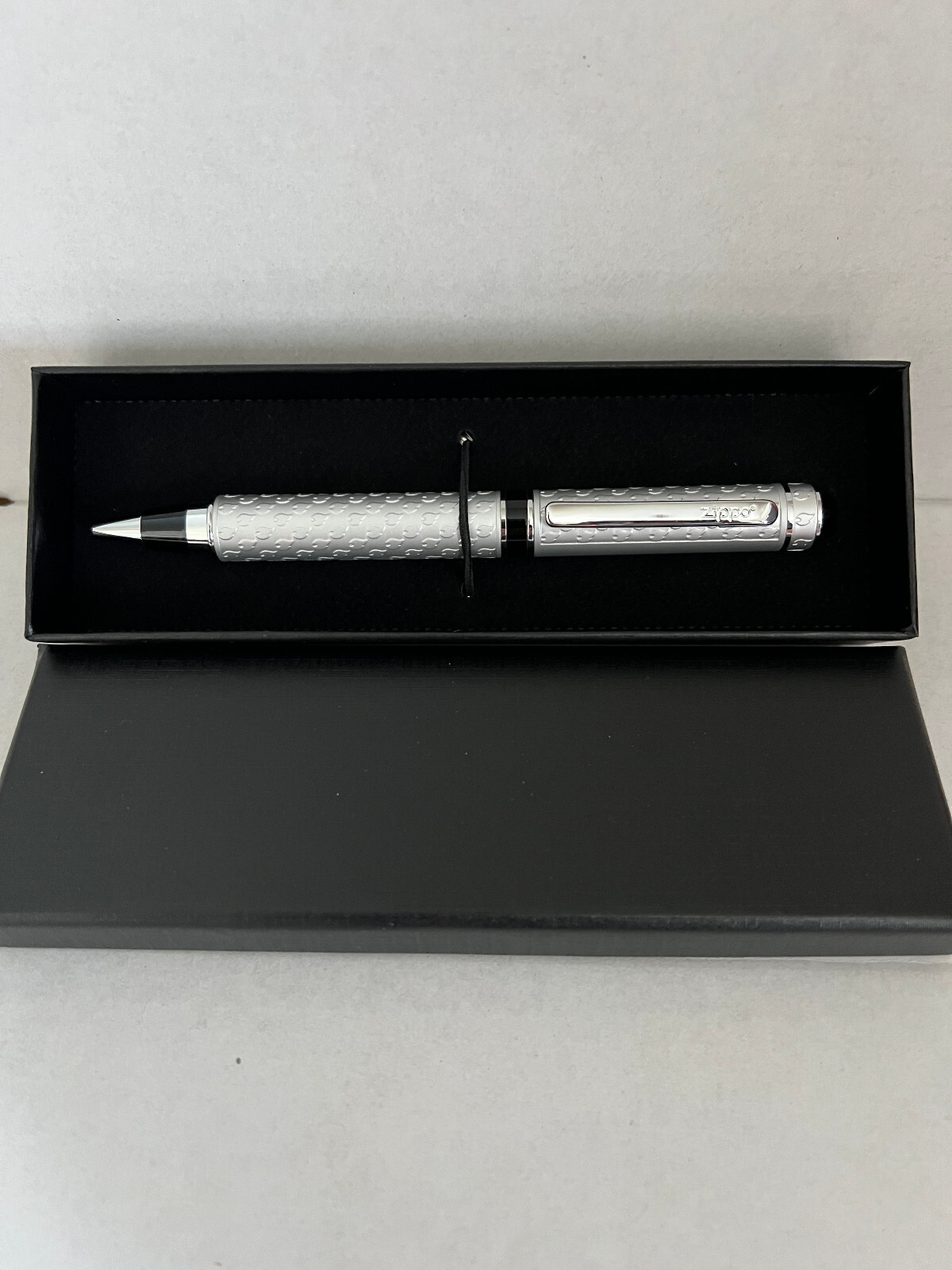 シガレッタ Anita 6 Light Chandelier With Black Finish – CWI LIGHTING