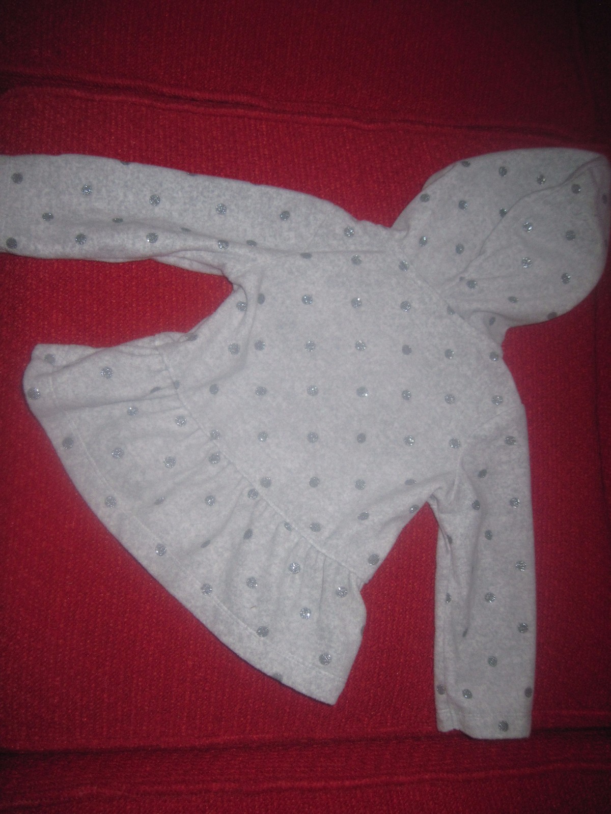 CARTER'S INFANT GIRLS GRAY SOFT FLEECY HOODIE-12 MO.-CUTE-WORN ONCE-METALLIC