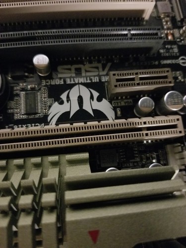 Amd fx 8350 and sabertooth 990fx motherboard with 8gb ddr3