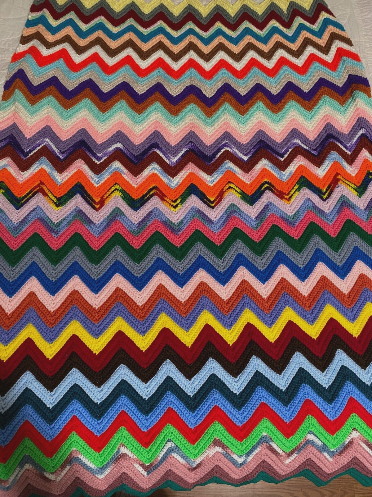 Bright Colors Zig Zag 39