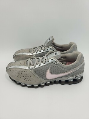 nike lace up