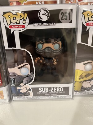 Funko Pop - #251 Sub Zero Mortal Kombat X - W/ Protector
