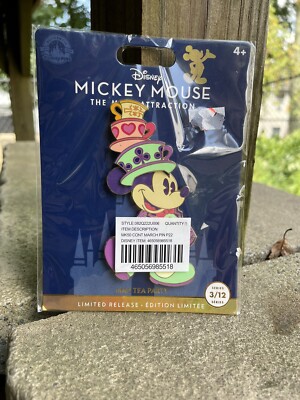 Mickey Mouse Main Attraction Collectible Pin Alice in Wonderland Mad Tea Party