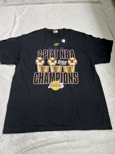 LAKERS 3PEAT NBA CHAMPIONS Tシャツ Vintage Y2K 2002 Los Angeles Lakers 3 Peat Champions Reebok