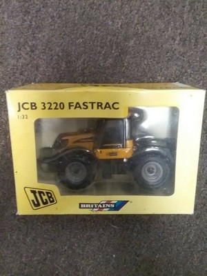 Ertl JCB 3220 Fastrac Tractor 1:32 Scale; Britains box has damage