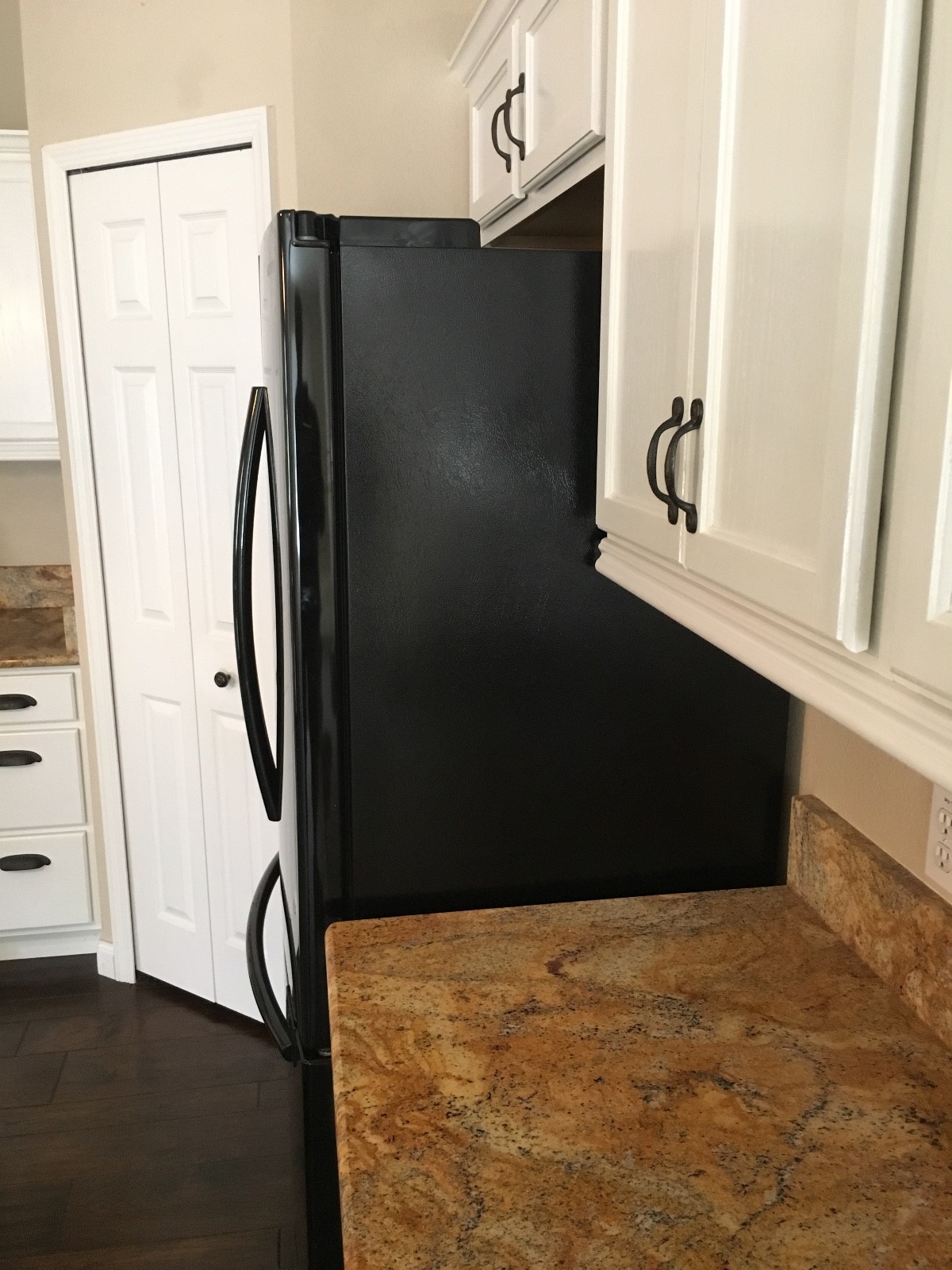 Samsung 23 cu. ft Counter-Depth French Door Refrigerator