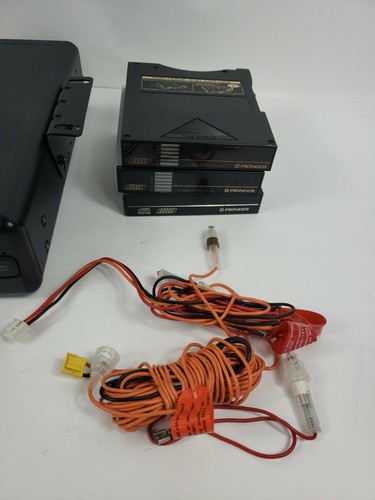 Pioneer CDX-FM35 6-Disc CD Changer w/ Controller, Remote, and 3 Cartridges