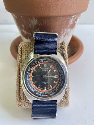 seiko automatic world time watch