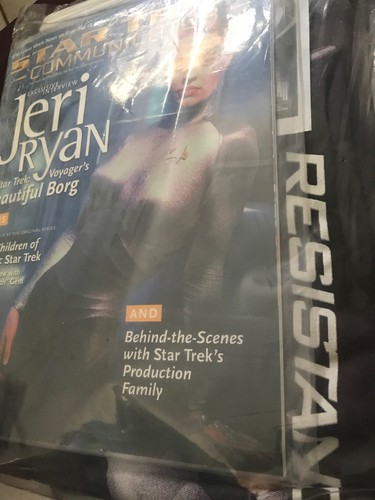 Pre-owned Canvas 1998 Limited Edition Star Trek Voyager T- Shirt And Autographed Certificate Xl In Gray